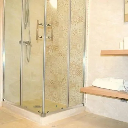 Holiday home Biancotufo